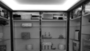 只會(huì)叫你開(kāi)專(zhuān)賣(mài)店，而且多數(shù)以家電模式銷(xiāo)售，且模式不成熟。